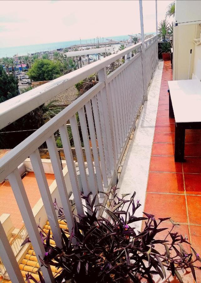 Вилла La Terrazza Di Pollon Сан-Леоне Экстерьер фото